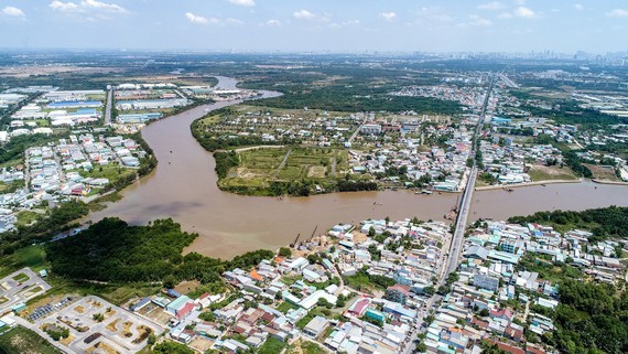 HCMC viewed from Can Giuoc