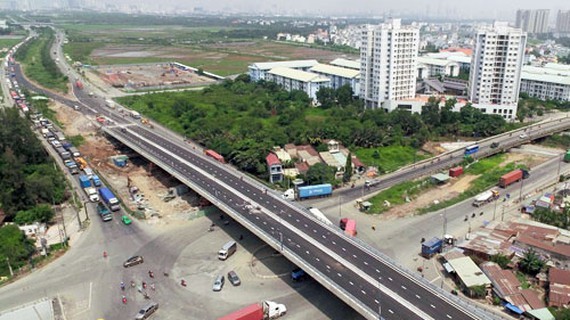 My Thuy interchange in Thu Duc City