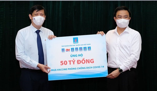 COVID-19 vaccine fund raises VND185 billion ảnh 1 COVID-19 vaccine fund raises VND185 billion ảnh 1