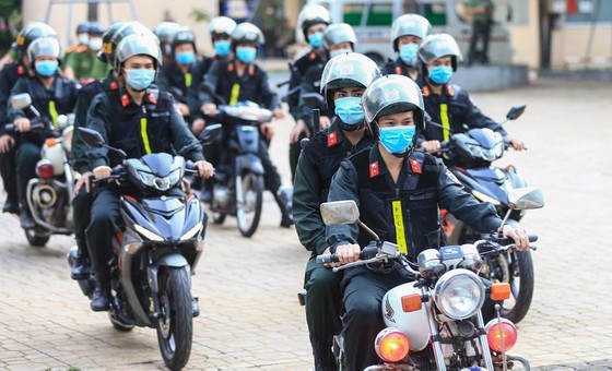 HCMC police launch campaign against criminals after restriction ease ảnh 10 HCMC police launch campaign against criminals after restriction ease ảnh 10