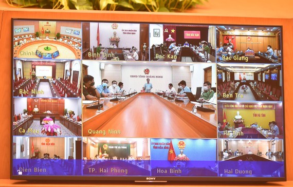 Meeting discusses pilot resumption of commercial flights ảnh 1 Meeting discusses pilot resumption of commercial flights ảnh 1