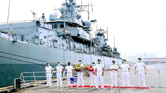 German Navy frigate FGS Bayern arrives in HCMC ảnh 1 German Navy frigate FGS Bayern arrives in HCMC ảnh 1