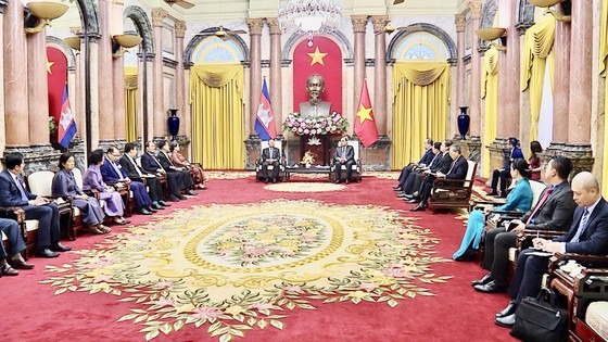 President hosts Cambodian top legislator ảnh 5 President hosts Cambodian top legislator ảnh 5
