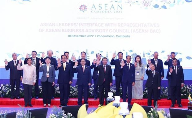 PM joins first activities of ASEAN Summits ảnh 3 PM joins first activities of ASEAN Summits ảnh 3