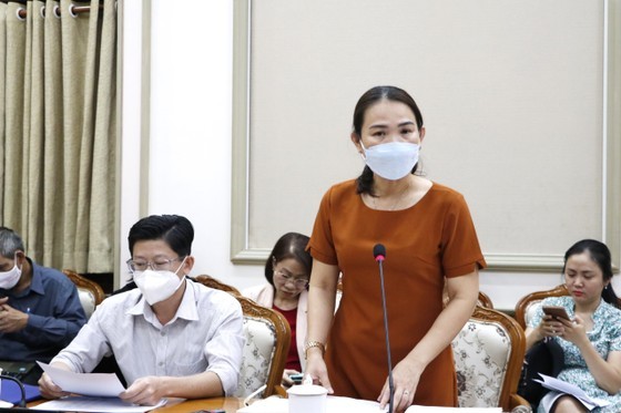 Deputy Director of the HCMC Department of Labor - Invalids and Social Affairs Huynh Le Nhu Trang speaks at the meeting. (Photo: SGGP) Deputy Director of the HCMC Department of Labor - Invalids and Social Affairs Huynh Le Nhu Trang speaks at the meeting. (Photo: SGGP)