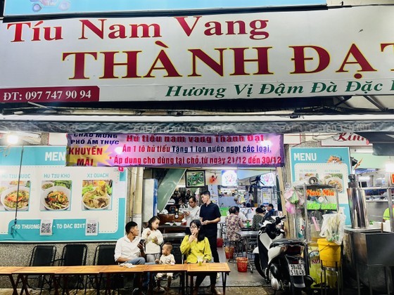 Thanh Dat noodle restaurant on Nguyen Thuong Hien street (Photo: SGGP)