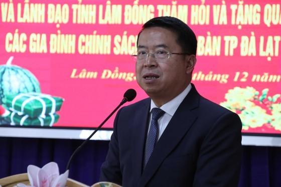 Chairman of the People’s Committee of Da Lat City Ton Thien San speaks at the event. (Photo: SGGP) Chairman of the People’s Committee of Da Lat City Ton Thien San speaks at the event. (Photo: SGGP)