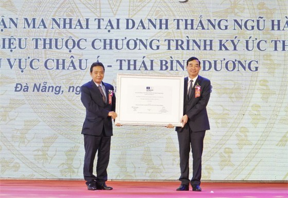 At the hand-over ceremony (Photo: SGGP) At the hand-over ceremony (Photo: SGGP)