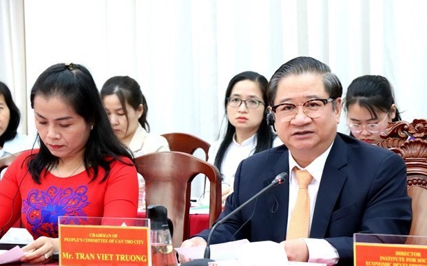 Tran Viet Truong, chairman of Can Tho city People’s Committee, speaks at the event. (Photo: VNA) Tran Viet Truong, chairman of Can Tho city People’s Committee, speaks at the event. (Photo: VNA)