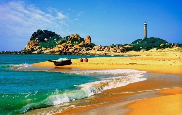 Rang Beach in Binh Thuan (Photo:dulichbinhthuan.com.vn) Rang Beach in Binh Thuan (Photo:dulichbinhthuan.com.vn)