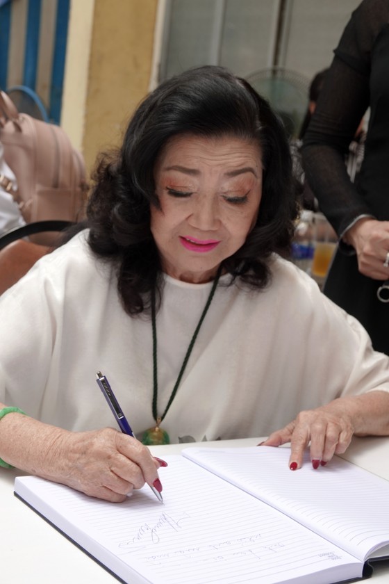 People’s Artist Kim Cuong