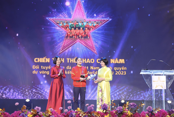 The “Sports achievement of the year” goes to the Vietnamese national women's football team that secured a berth in the FIFA Women's World Cup 2023 for the first time ever. (Photo: SGGP) The “Sports achievement of the year” goes to the Vietnamese national women's football team that secured a berth in the FIFA Women's World Cup 2023 for the first time ever. (Photo: SGGP)