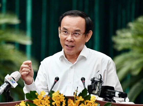 Secretary of the HCMC Party Committee Nguyen Van Nen speaks at the meeting. (Photo: SGGP) Secretary of the HCMC Party Committee Nguyen Van Nen speaks at the meeting. (Photo: SGGP)