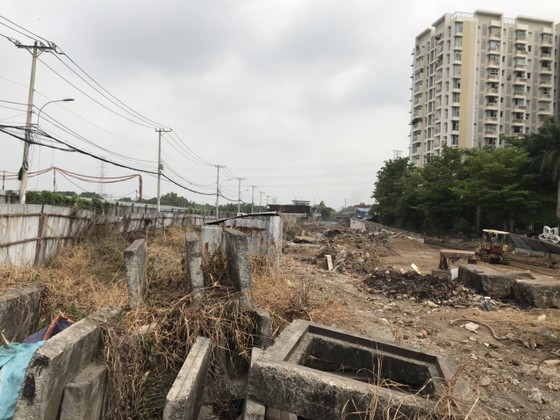 Construction project of Nam Ly bridge (Photo: SGGP) Construction project of Nam Ly bridge (Photo: SGGP)