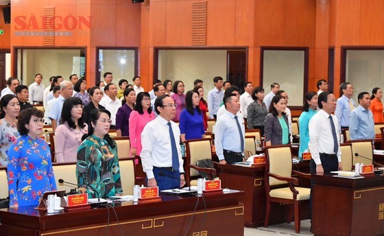 Delegates attend the 9th thematic session held by the People's Council of the city on April 18. (Photo: SGGP) Delegates attend the 9th thematic session held by the People's Council of the city on April 18. (Photo: SGGP)