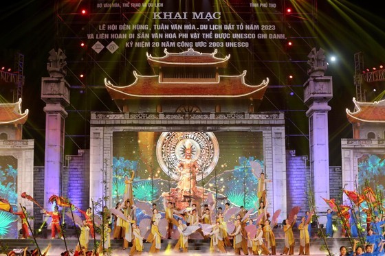 At the opening ceremony of the Hung Kings Temple Festival 2023 and the Culture and Tourism Week of Ancestral Land 2023 (Photo: SGGP) At the opening ceremony of the Hung Kings Temple Festival 2023 and the Culture and Tourism Week of Ancestral Land 2023 (Photo: SGGP)