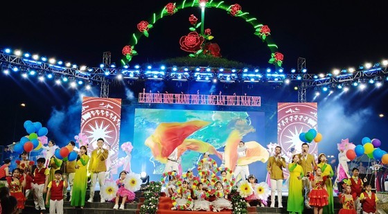 At the opening ceremony (Photo: SGGP)