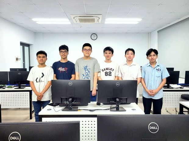 The six Vietnamese students win medals at the Asia-Pacific Informatics Olympiad (APIO) 2023. (Photo: moet.gov.vn) The six Vietnamese students win medals at the Asia-Pacific Informatics Olympiad (APIO) 2023. (Photo: moet.gov.vn)