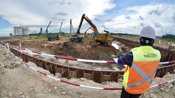 At the construction site (Photo: SGGP) At the construction site (Photo: SGGP)