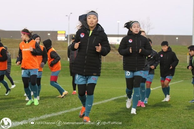 Female footballers of Vietnam in a training session to prepare for the FIFA Women&apos;s World Cup 2023. (Photo: VFF)