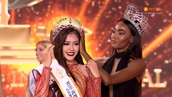 Dang Thanh Ngan who represented Vietnam in the Miss Supranational 2023 pageant is named the fourth runner-up at the beauty contest which ended in Poland. Dang Thanh Ngan who represented Vietnam in the Miss Supranational 2023 pageant is named the fourth runner-up at the beauty contest which ended in Poland.