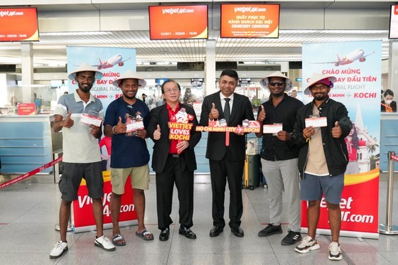 The first direct air route connecting HCMC and Kochi arrives at Tan Son Nhat International Airport in HCMC on August 12. The first direct air route connecting HCMC and Kochi arrives at Tan Son Nhat International Airport in HCMC on August 12.