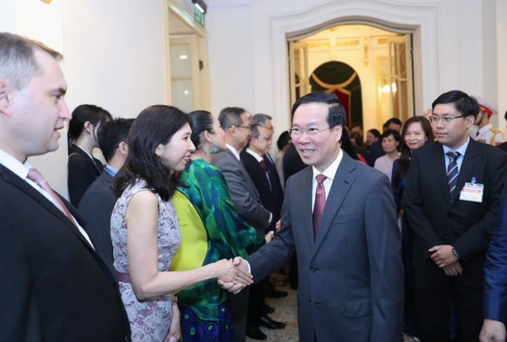 The State leader greets international guests. (Photo: SGGP) The State leader greets international guests. (Photo: SGGP)