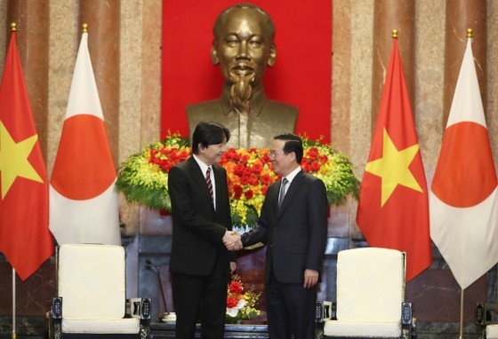 State President Vo Van Thuong (R) and Crown Prince Akishino (Photo: SGGP)