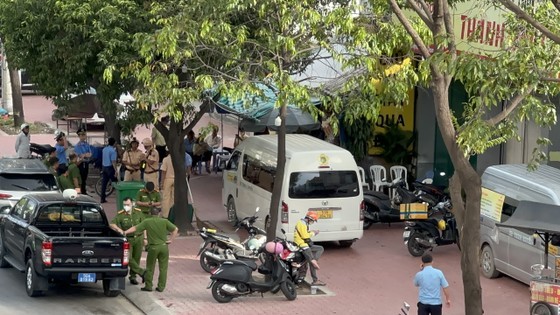 The HCMC Department of Public Security conducts an inspection of an office of Thanh Buoi Company in Binh Thanh District, HCMC on October 26. The HCMC Department of Public Security conducts an inspection of an office of Thanh Buoi Company in Binh Thanh District, HCMC on October 26.