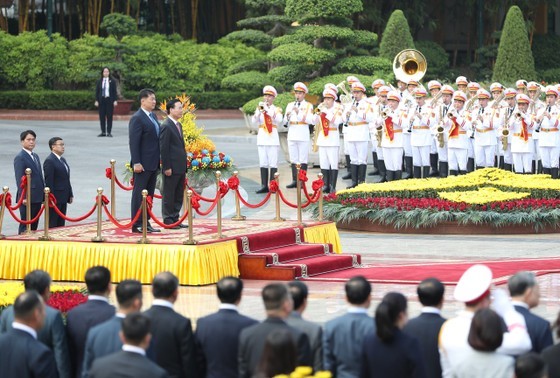 At the receiving ceremony (Photo: SGGP)