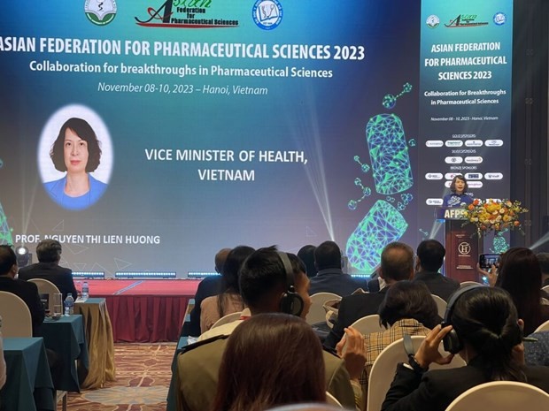 Vice Health Minister Nguyen Thi Lien Huong speaks at the event (Photo: VNA) Vice Health Minister Nguyen Thi Lien Huong speaks at the event (Photo: VNA)