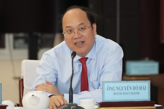 Vice Secretary of HCMC Party Committee Nguyen Ho Hai speaks at the conference. (Photo: SGGP)