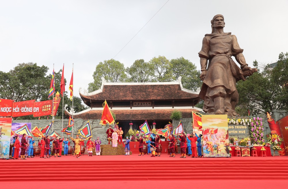 A festival celebrating the 235th anniversary of the Ngoc Hoi-Dong Da victory (1789-2024) is held at Dong Da Cultural Park in Hanoi on February 14. (Photo: SGGP) d2871035f26b5f35067a-3740jpg-4042.jpg