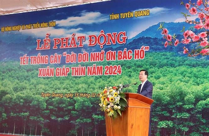 State President Vo Van Thuong speaking at ceremony to launch tree planting festival (Photo: VNA) vo-van-thuong-1-3565.jpg