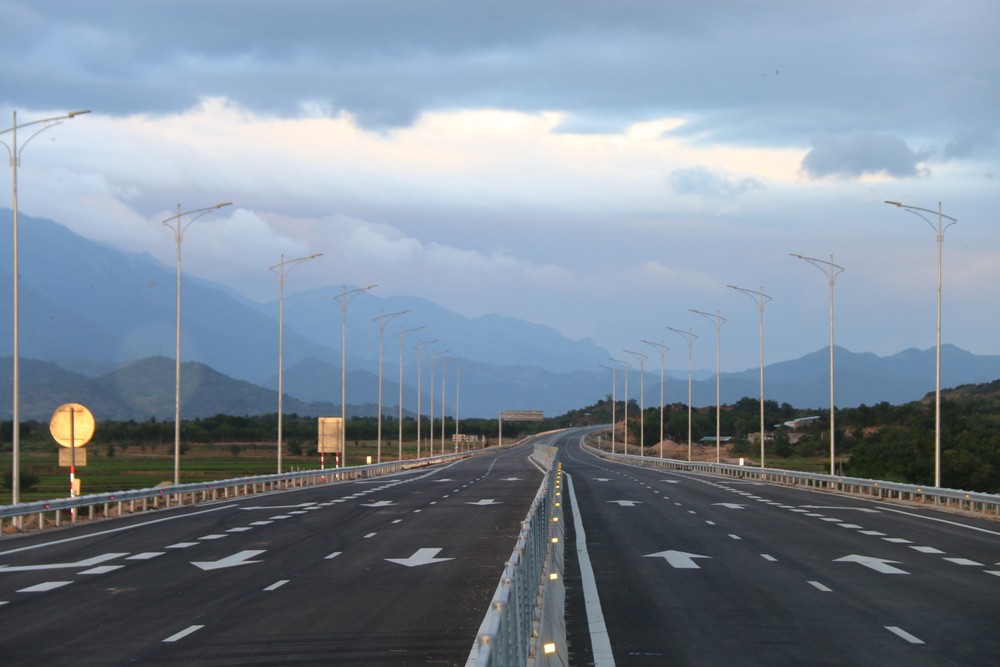 Cam Lam-Vinh Hao Expressway (Photo: SGGP) img-7484-8366.jpg.jpg