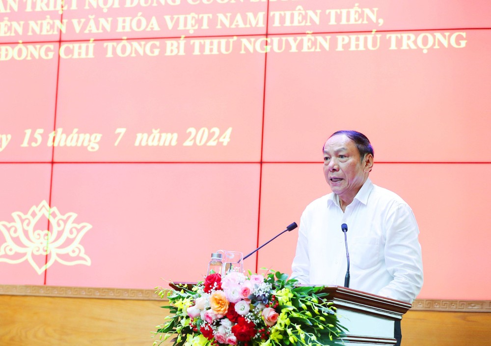 Minister of Culture, Sports and Tourism Nguyen Van Hung speaks at the conference. (Photo: SGGP) 3843420254aef6f0afbf-6098.jpg.jpg