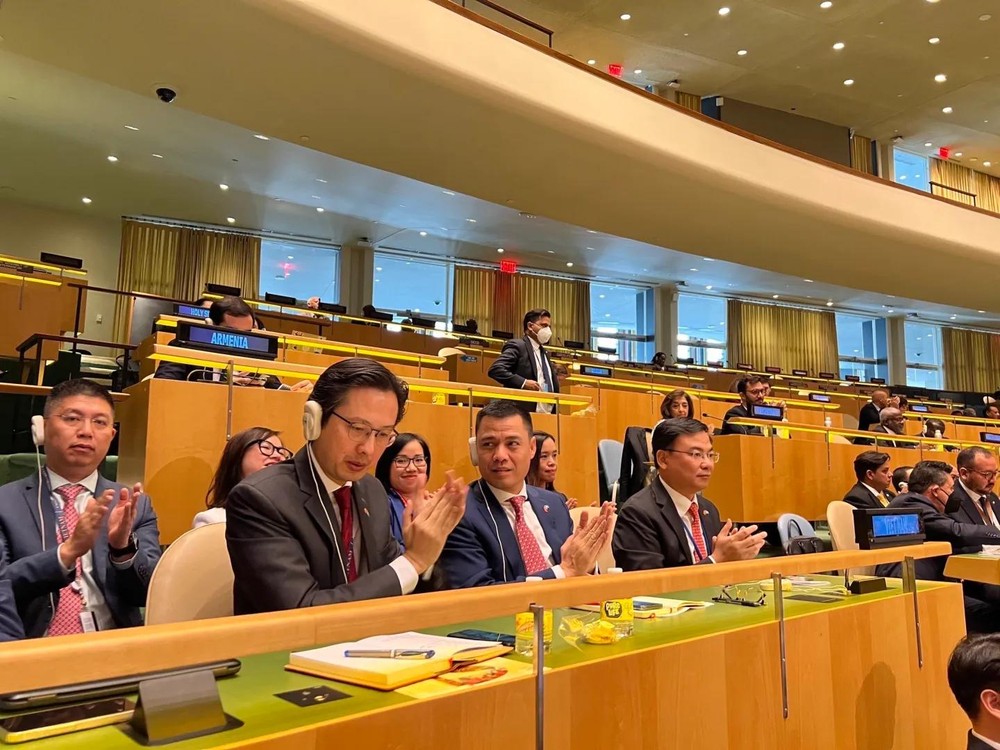 Vietnam was elected to the United Nations Human Rights Council for the 2023-2025 term during the 77th session of the UN General Assembly in New York in October 2022. (Photo: VNA) vna_potal_viet_nam_trung_cu_vao_hoi_dong_nhan_quyen_lhq_nhiem_ky_2023-2025_6379424-1440x1080.webp