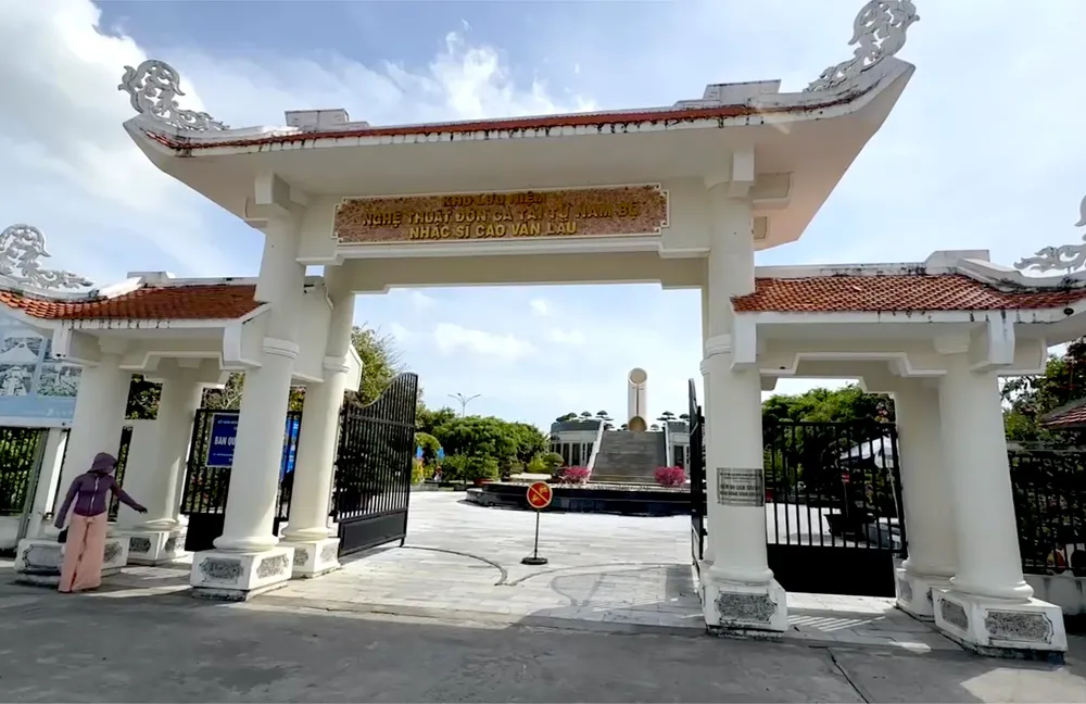 The memorial house of the art of Don Ca Tai Tu Nam Bo and late composer Cao Van Lau in Bac Lieu Province (Photo : SGGP) anh-man-hinh-2025-05-12-luc-155516-3724-8420.png