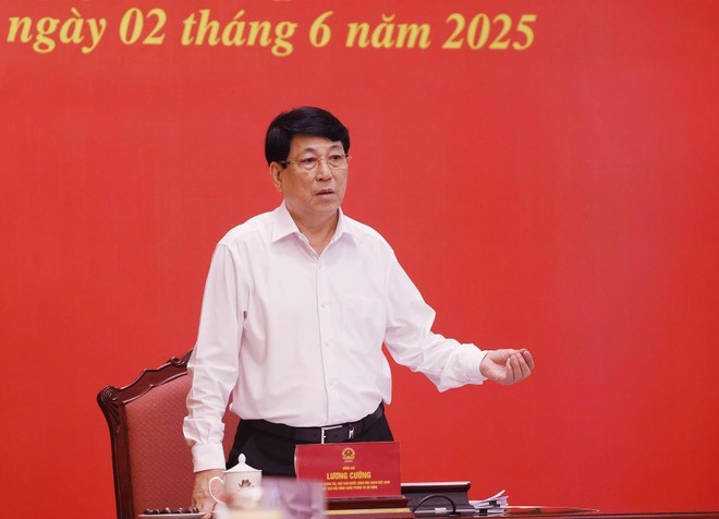 State President Luong Cuong speaks at the Council of National Defense and Security’s 6th meeting (Photo: VNA) luong-cuong-2 (1).jpg