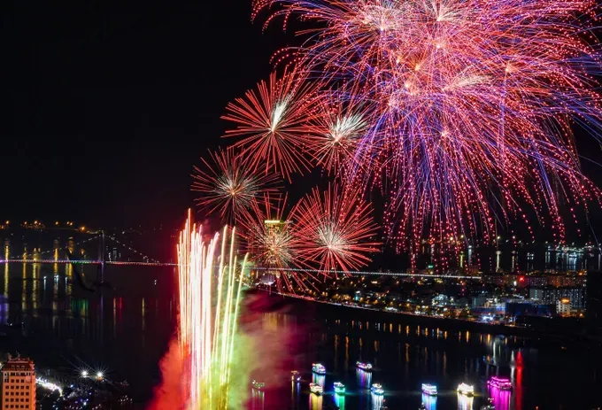 Da Nang International Fireworks Festival (DIFF) 2025 is scheduled to take place from May 31 to July 12. (Photo: SGGP) 79d39e51-3d91-4229-8ecb-b400f6cc29ba-2681-4809.jpg