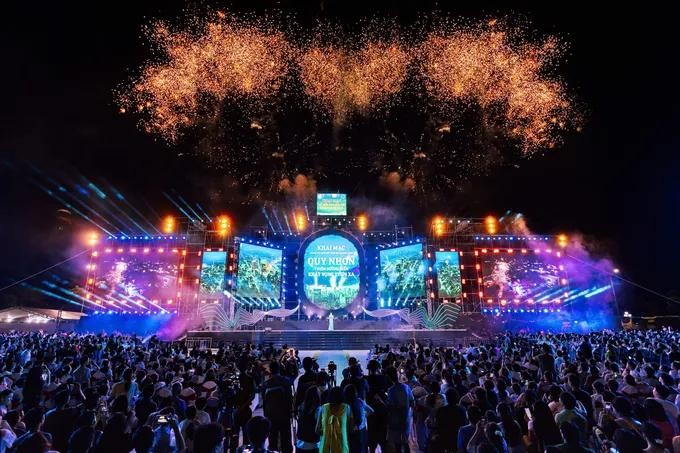 At the opening ceremony of the 2025 Summer Tourism Festival in Quy Nhon City, Binh Dinh Province (Photo: SGGP) bd2.jpg