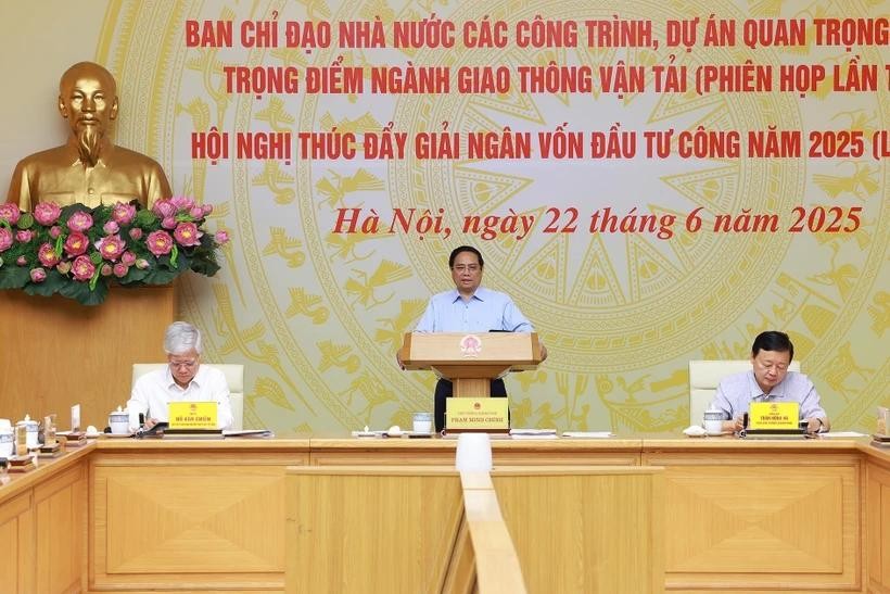 PM Pham Minh Chinh chairs the national teleconference on June 22. (Photo: VNA) pm-chairs-national-teleconference-to-promote-key-programmes-3.jpg