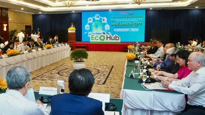 At the Green Trade Forum 2025 (Photo: SGGP) quang-canh-8283-1245.jpg