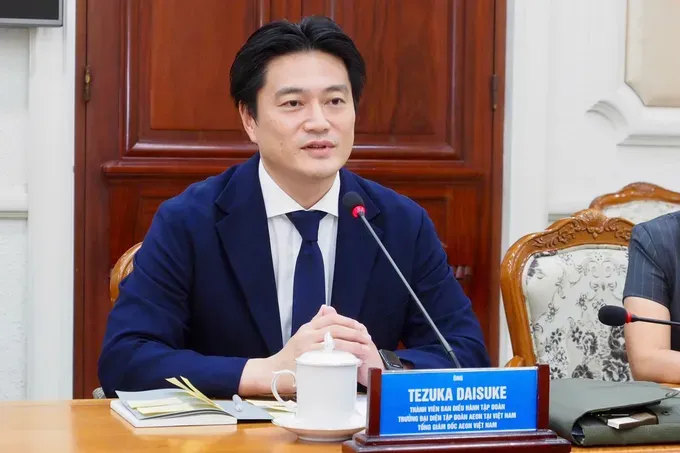 Mr. Tezuka Daisuke, General Director of AEON Vietnam and Chief Representative of the AEON Group in Vietnam, informs about AEON's development plan in Ho Chi Minh City in the coming time. (Photo: SGGP) z6764557916127-48bf65c18b651919ae8101de633f151c-3532-9632.jpg
