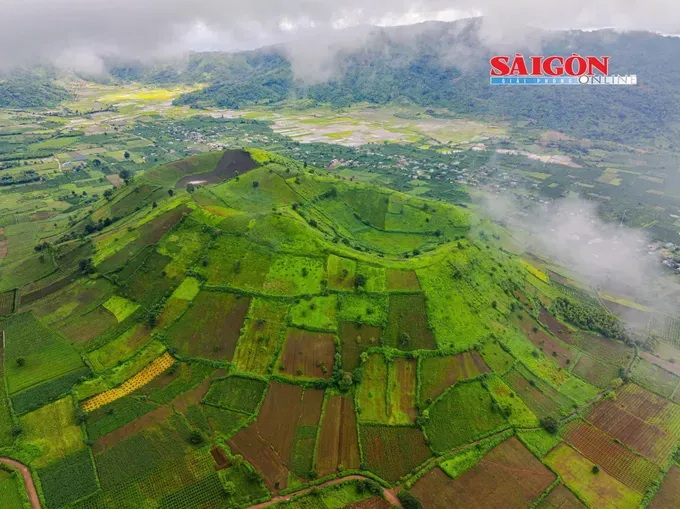 The Chu Dang Ya volcano last erupted millions of years ago in the Gia Lai Plateau z6848707347193-cef6a170ad6bb82839711e6d5321a64d-8691-1971.jpg