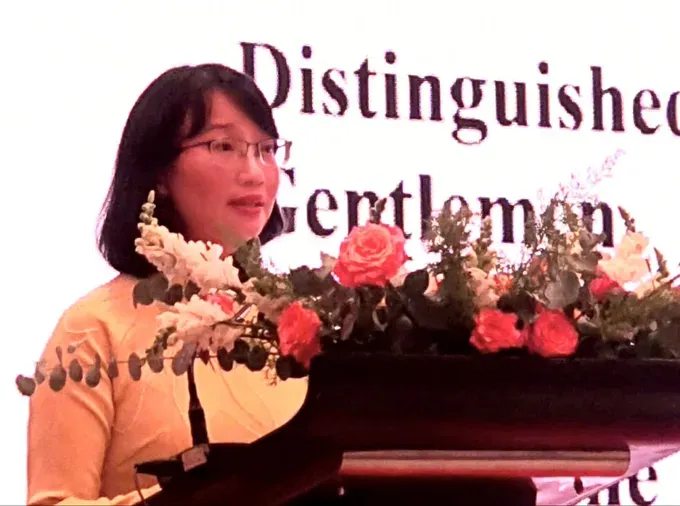 Vice Chairwoman of the Ho Chi Minh City People’s Committee, Tran Thi Dieu Thuy, speaks at the meeting. (Photo: SGGP) dieu-thuy-3727-2806.jpg