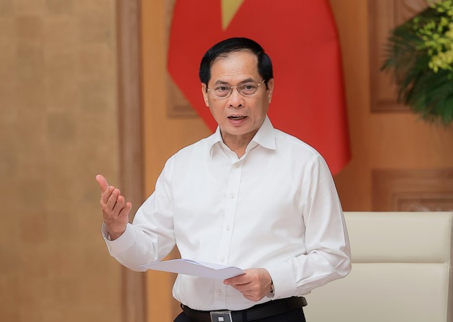 Deputy Prime Minister Bui Thanh Son speaks at the event. (Photo: VNA) 2-vietnams-2027-apec-bui-thanh-son-vna.jpg