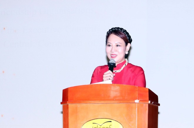 Phan Thi Hong Xuan, Chairwoman of the Vietnam – ASEAN Friendship Association in HCMC, speaks at the gathering. (Photo: VNA) hufo.jpg