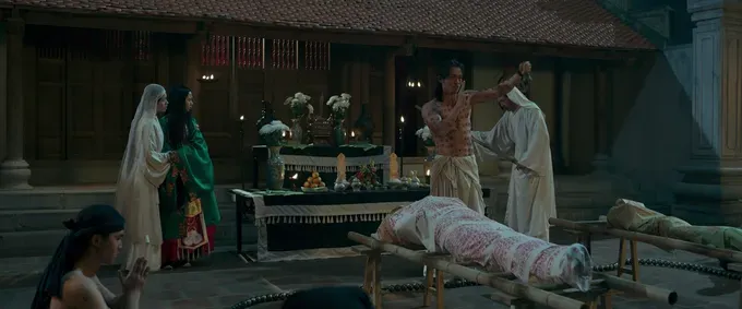A scene in the film, “Khe Uoc Ban dau” (Bride of the Covenant), directed by Le Van Kiet khe-uoc-ban-dau-1-4951-7371.jpg