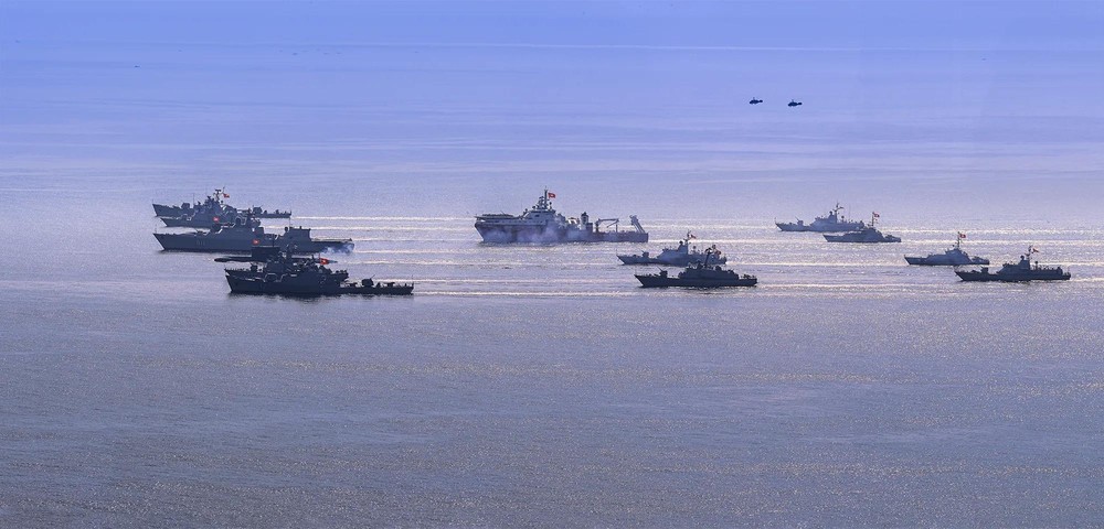 naval3.jpg